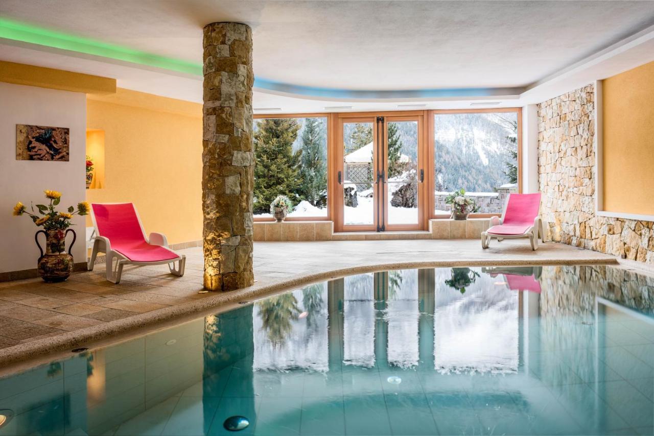 Hotel Sonne Sole ヴィーゴ・ディ・ファッサ エクステリア 写真